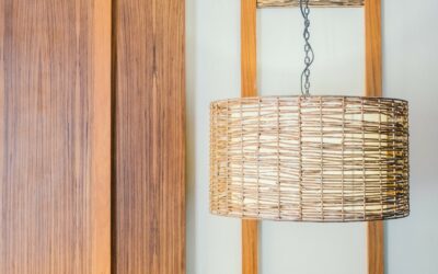 Tendance déco 2025 : l’éclairage bois et bambou s’impose avec élégance