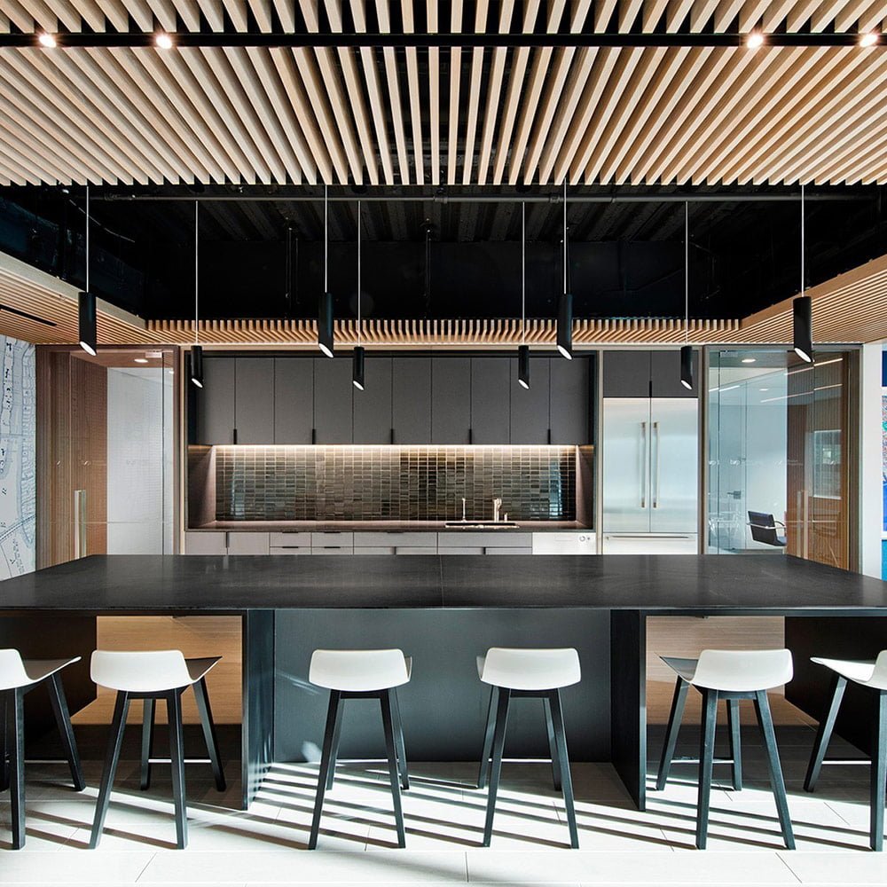 Suspension Rond en Métal Noir Intérieur Blanc