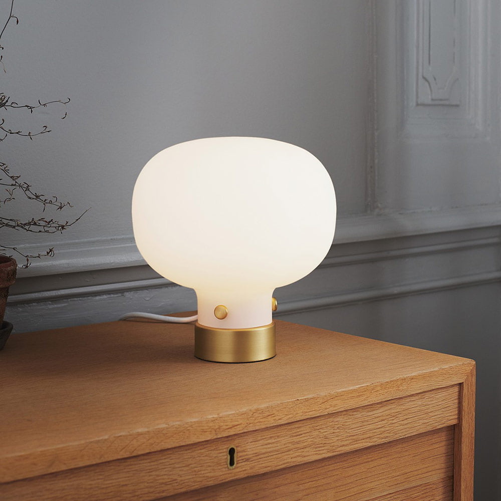 Lampe à Poser RAITO en Métal et Verre Opale Blanc