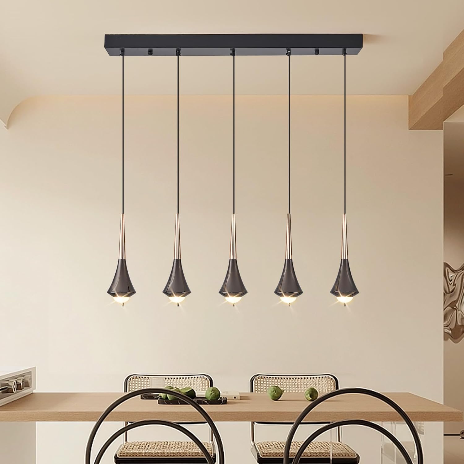 Suspension design COCKTAIL (5x40W) en métal noir et bois
