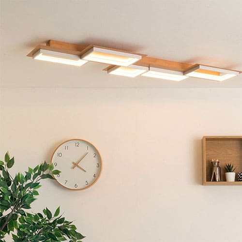 Plafonnier LED SQUARED en métal effet bois